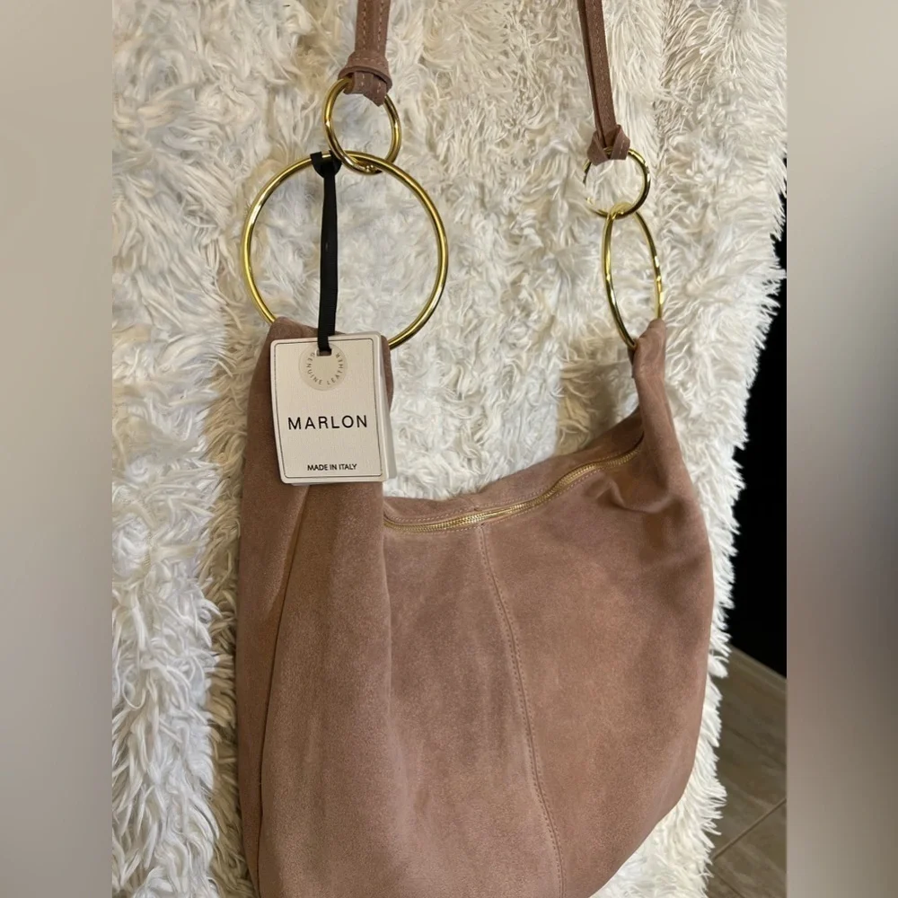🩷NWT-MARLON GORGEOUS Made In Italy Genuine Suede Leather Circle Handle Hobo🩷